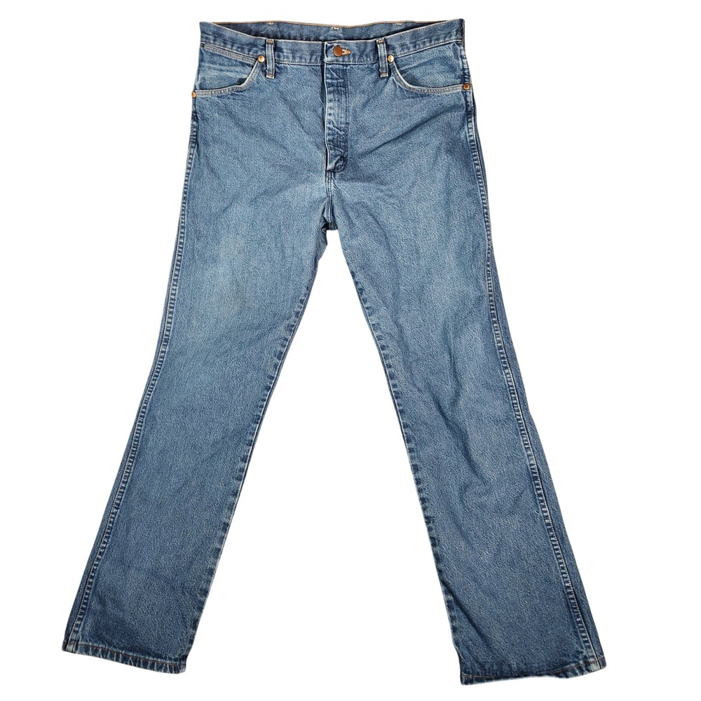 Wrangler 13MWZ Mens Blue Jeans Size 37x32 Straight Leg Classic Fit‎ Made in USA